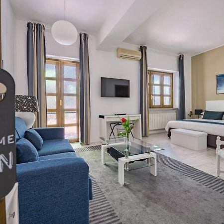 メッシーナ Donnalaura Bed & Breakfast エクステリア 写真