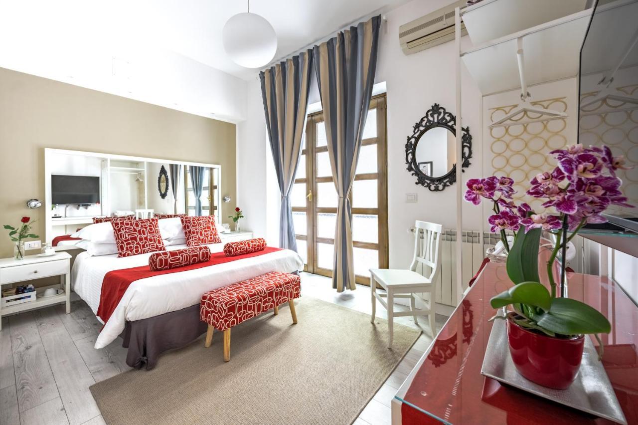 メッシーナ Donnalaura Bed & Breakfast エクステリア 写真